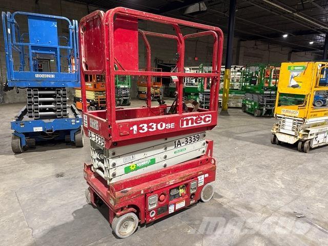MEC 1330SE رافعات مقصية الشكل