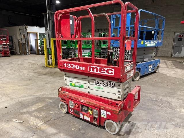 MEC 1330SE رافعات مقصية الشكل