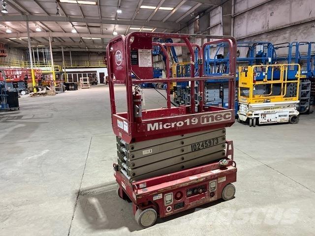 MEC Micro 19 رافعات مقصية الشكل