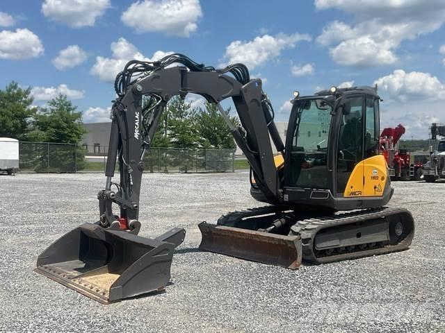 Mecalac 8MCR حفارات زحافة