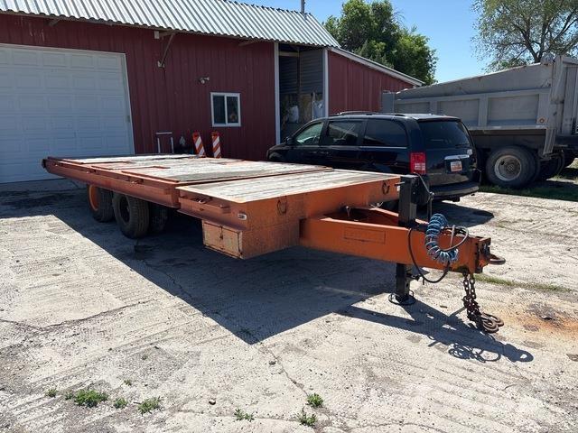 Miller  لوادر منخفضة