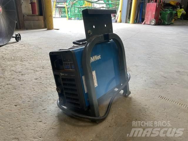Miller CST 282 ماكينات لحام