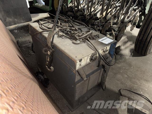 Miller SRH-444 ماكينات لحام