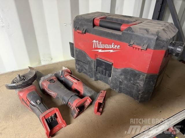 MILWAUKEE  أخرى