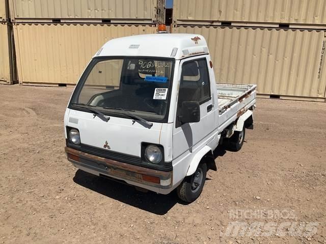 Mitsubishi  ماكينات منفعة عامة