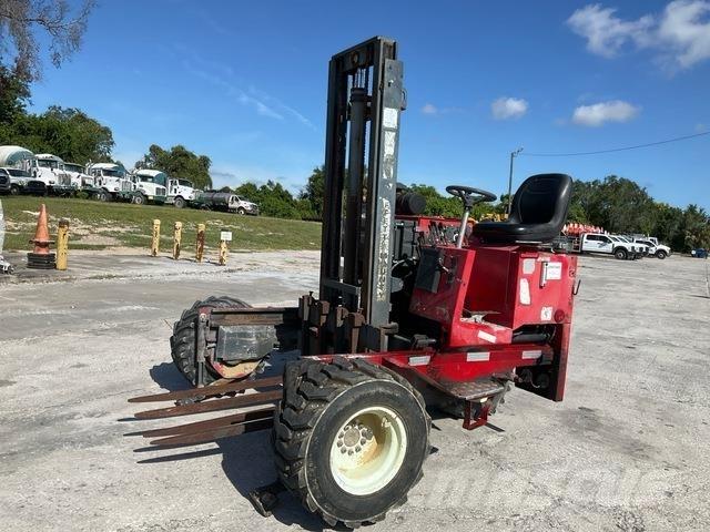 Moffett M5000 رافعات شوكية مثبتة على شاحنات