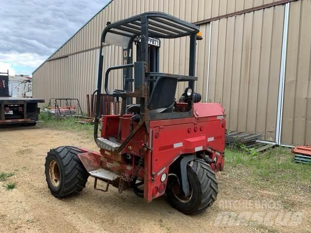 Moffett M5500 رافعات شوكية مثبتة على شاحنات