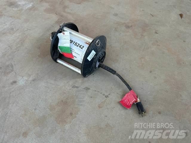 MultiQuip CV1A ملحقات خرسانة