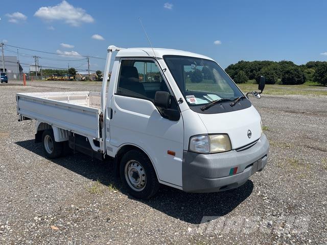 Nissan VANETTE أخرى