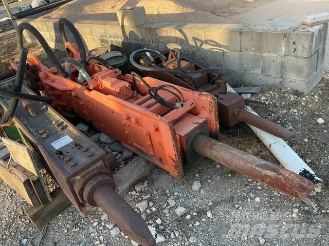 NPK E-210A مطارق / كسارات