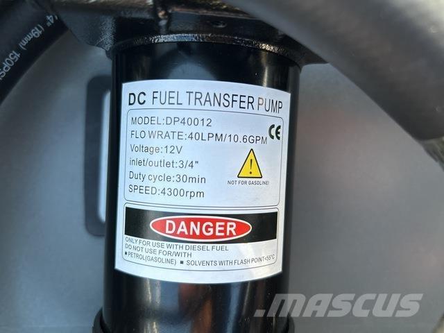  Olsen DD210 صهاريج الوقود والصهاريج الإضافية