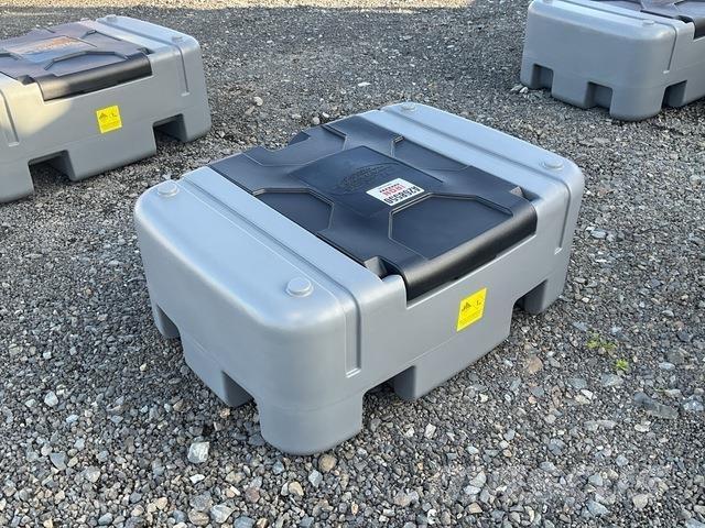  Olsen DD210 صهاريج الوقود والصهاريج الإضافية