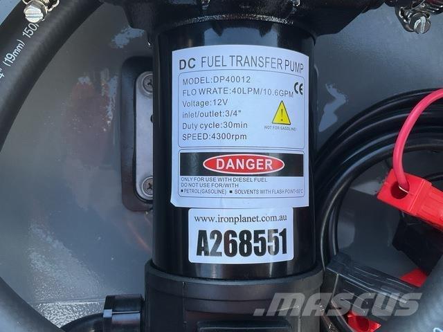  Olsen DD210 Fuel and additive tanks