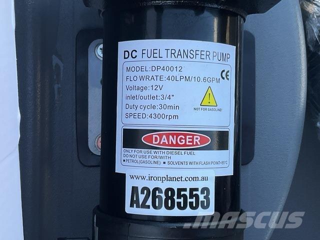  Olsen DD500 صهاريج الوقود والصهاريج الإضافية