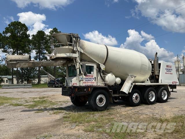 Oshkosh  شاحنات أخرى