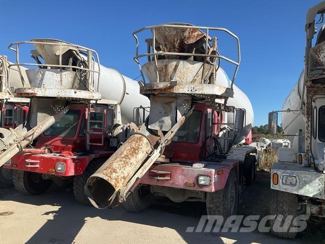 Oshkosh  شاحنات أخرى