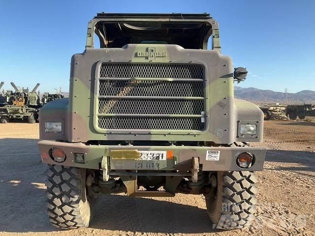 Oshkosh AMK29 شاحنات قلابة