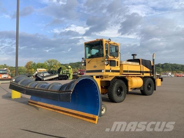 Oshkosh H2718 حراثات ونصول الجليد