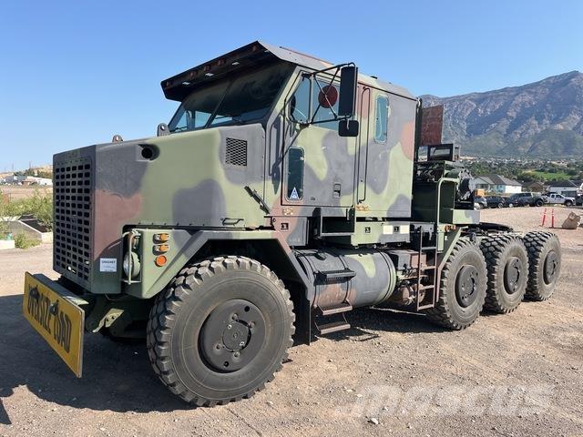 Oshkosh M1070 مركبات إصلاح الأعطال