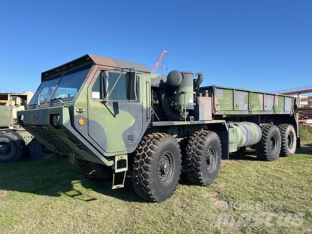 Oshkosh M985 شاحنات أخرى