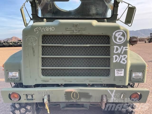 Oshkosh MK25 شاحنات ذات هيكل صندوقي
