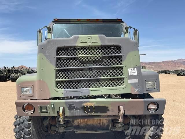 Oshkosh MK29 شاحنات قلابة