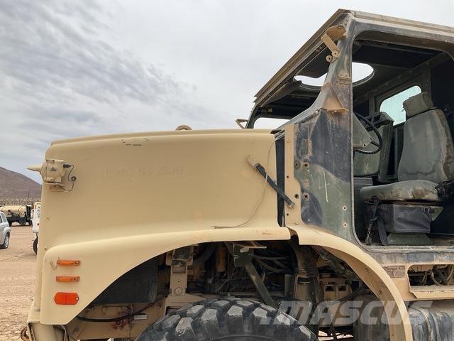 Oshkosh MTVR شاحنات ذات هيكل صندوقي