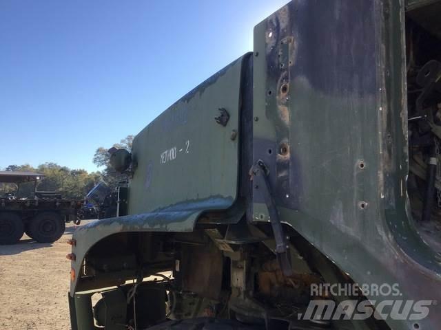 Oshkosh MTVR شاحنات ذات هيكل صندوقي