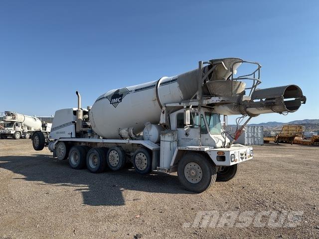 Oshkosh S-2146 شاحنات أخرى