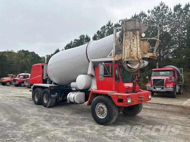 Oshkosh S-2346 شاحنات أخرى