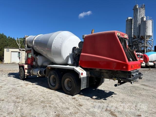 Oshkosh S-2346 شاحنات أخرى