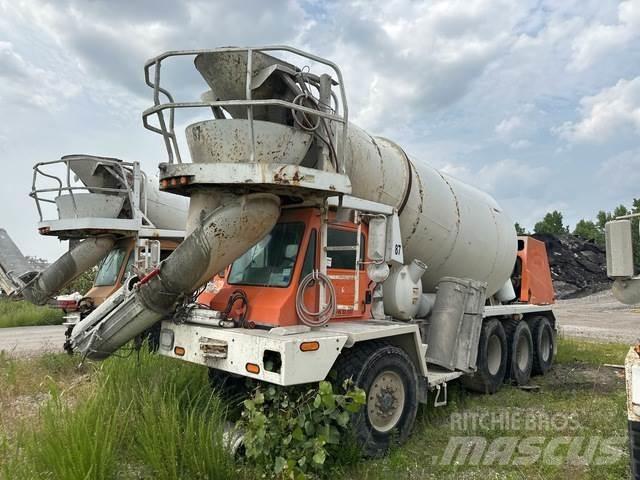 Oshkosh S2346 شاحنات أخرى