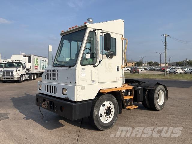 Ottawa  جرارات صالات المطارات