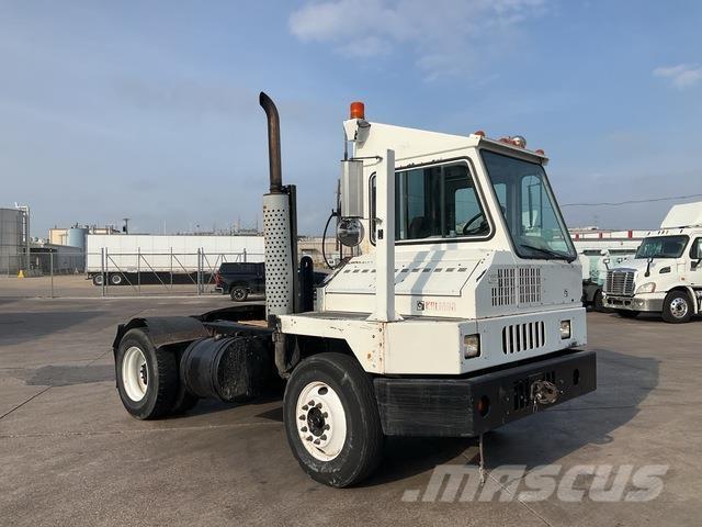 Ottawa  جرارات صالات المطارات