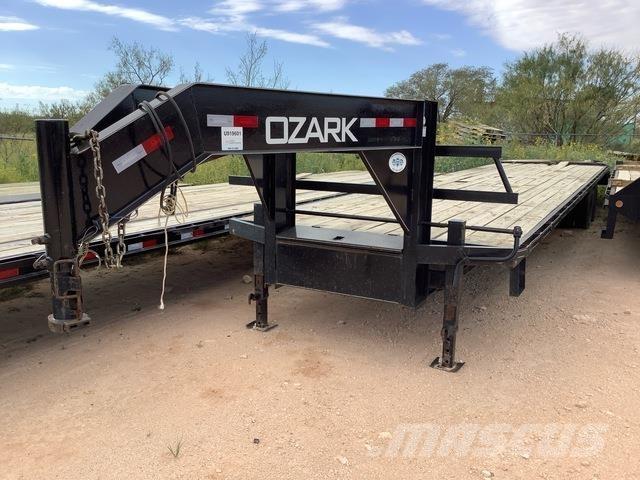 Ozark  مقطورات مركبات نقل