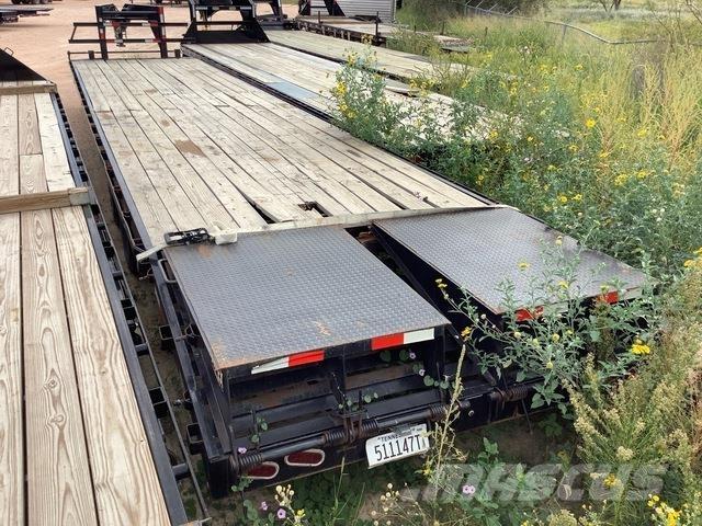 Ozark  مقطورات مركبات نقل
