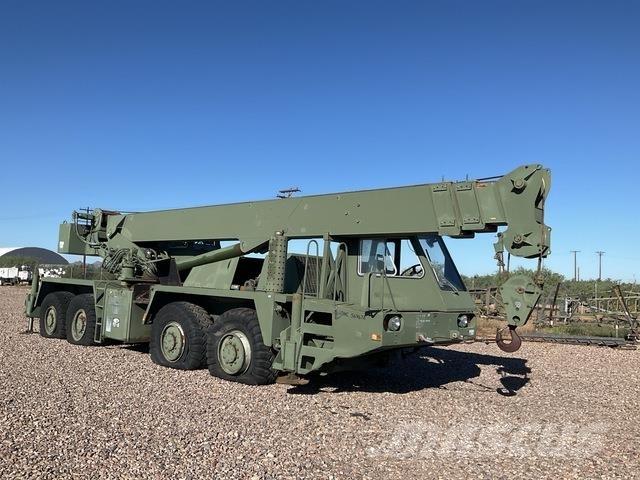 P&H HSHMC-25 رافعات مجنزرة