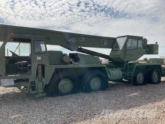 P&H HSHMC-25 رافعات مجنزرة