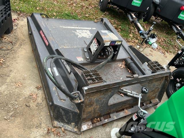 PALADIN GSS60 جزازات وأغطية المراعي