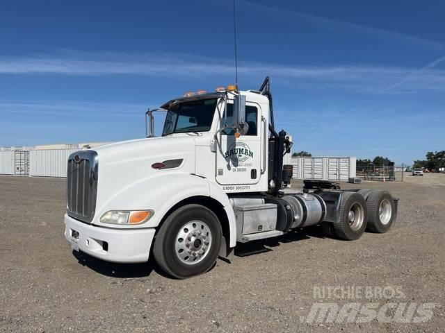 Peterbilt  وحدات الجر