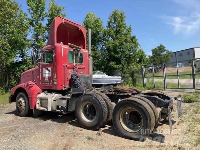 Peterbilt  وحدات الجر