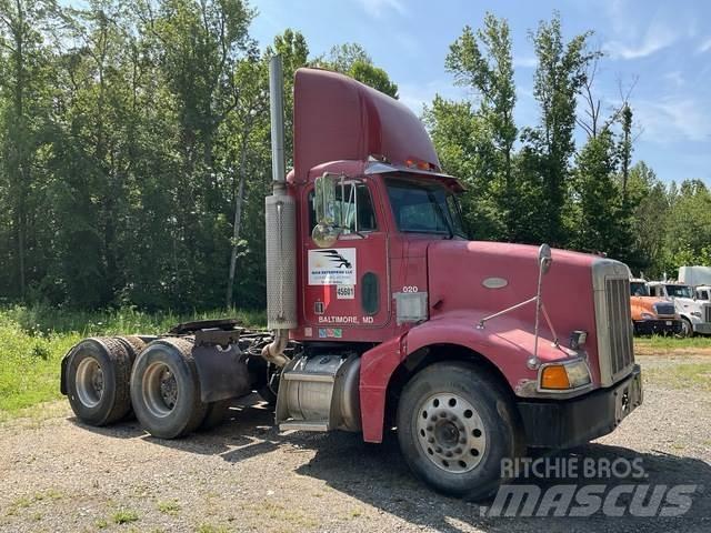 Peterbilt  وحدات الجر