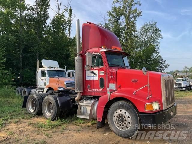 Peterbilt  وحدات الجر