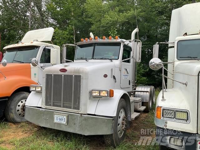 Peterbilt  وحدات الجر