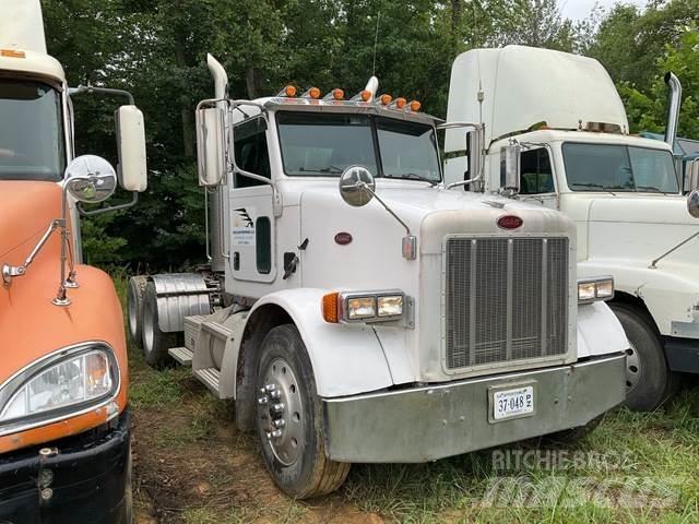 Peterbilt  وحدات الجر