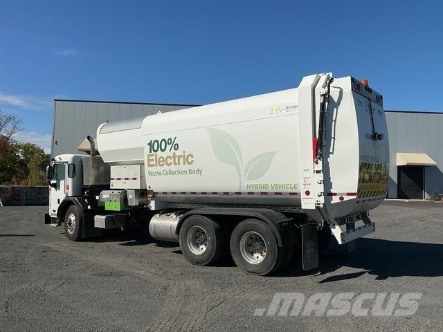 Peterbilt  شاحنات المخلفات