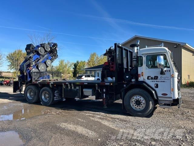 Peterbilt  شاحنات الرافعات