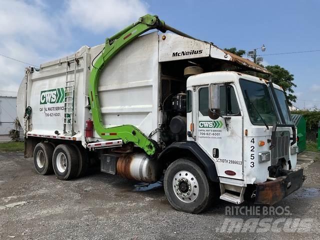 Peterbilt 320 شاحنات المخلفات