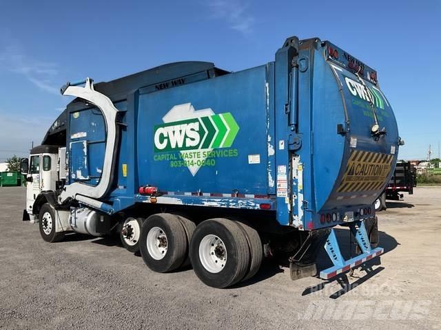 Peterbilt 320 شاحنات المخلفات