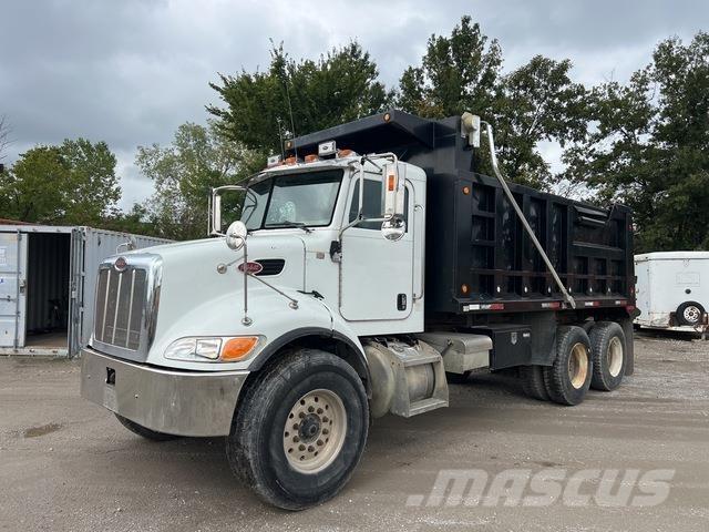 Peterbilt 335 شاحنات قلابة